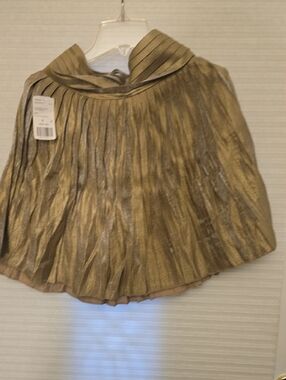 New Forever 21 Gold Metallic Pleated Skirt